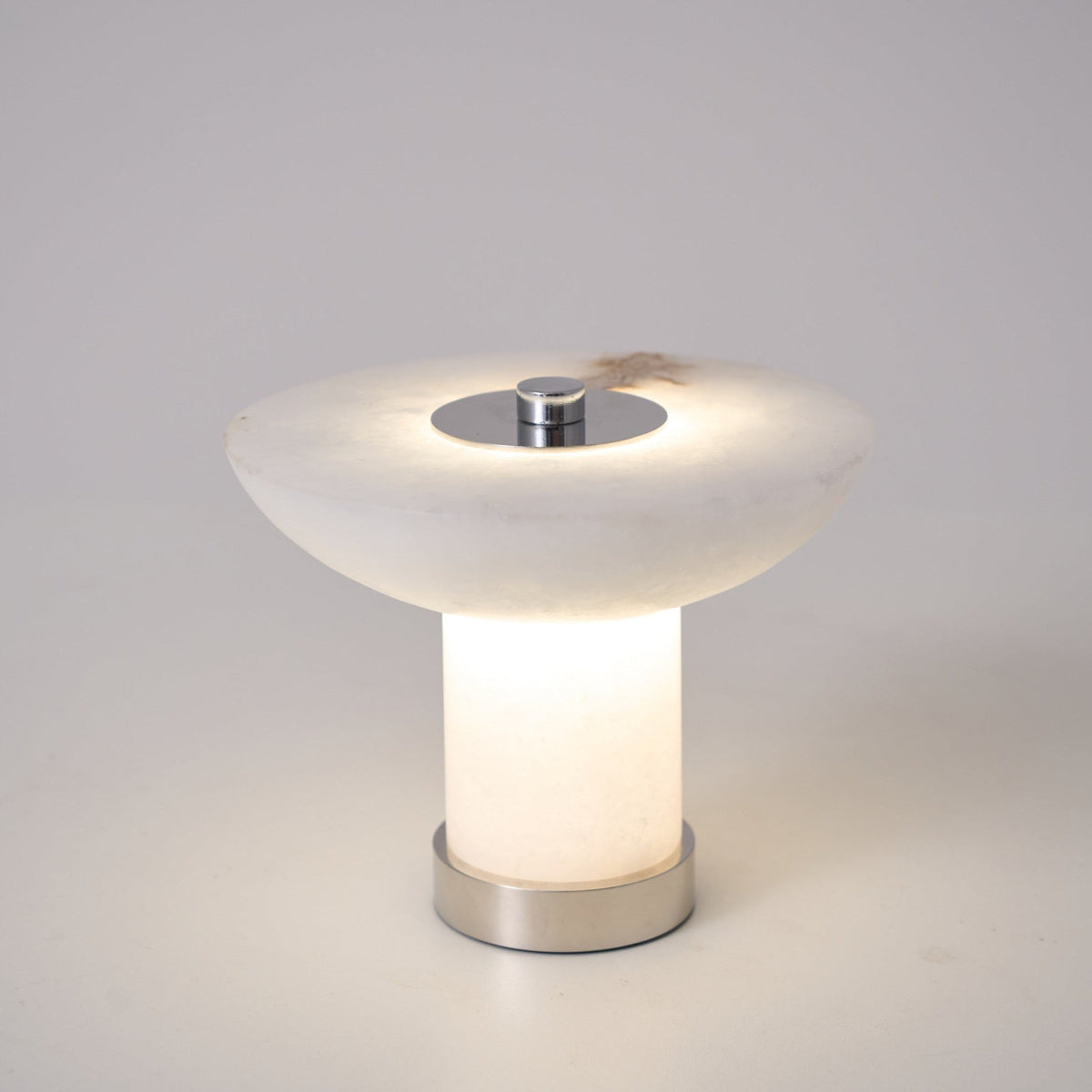 Candeeiro de mesa em alabastro com formato de cogumelo Eurnoran