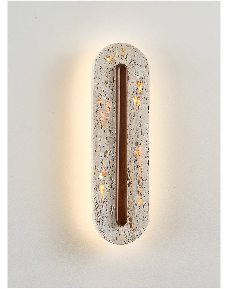 Cato Bellamont minimalistisk væglampe i beige travertin