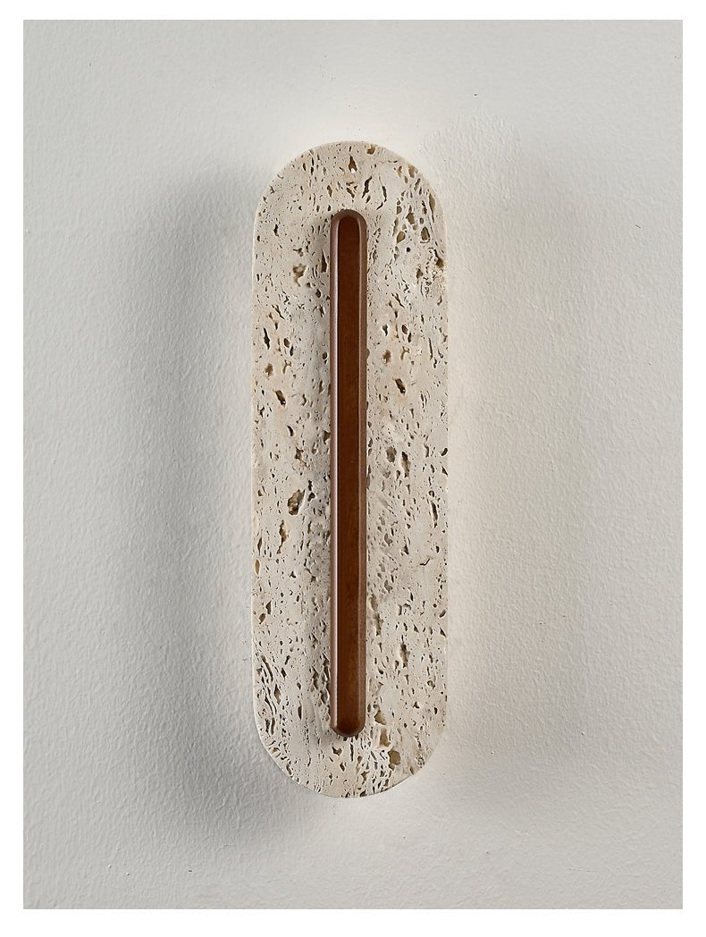 Cato Bellamont minimalistisk væglampe i beige travertin