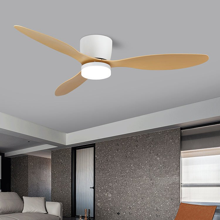 Ventoinha de teto Brinor minimalista com luz e madeira
