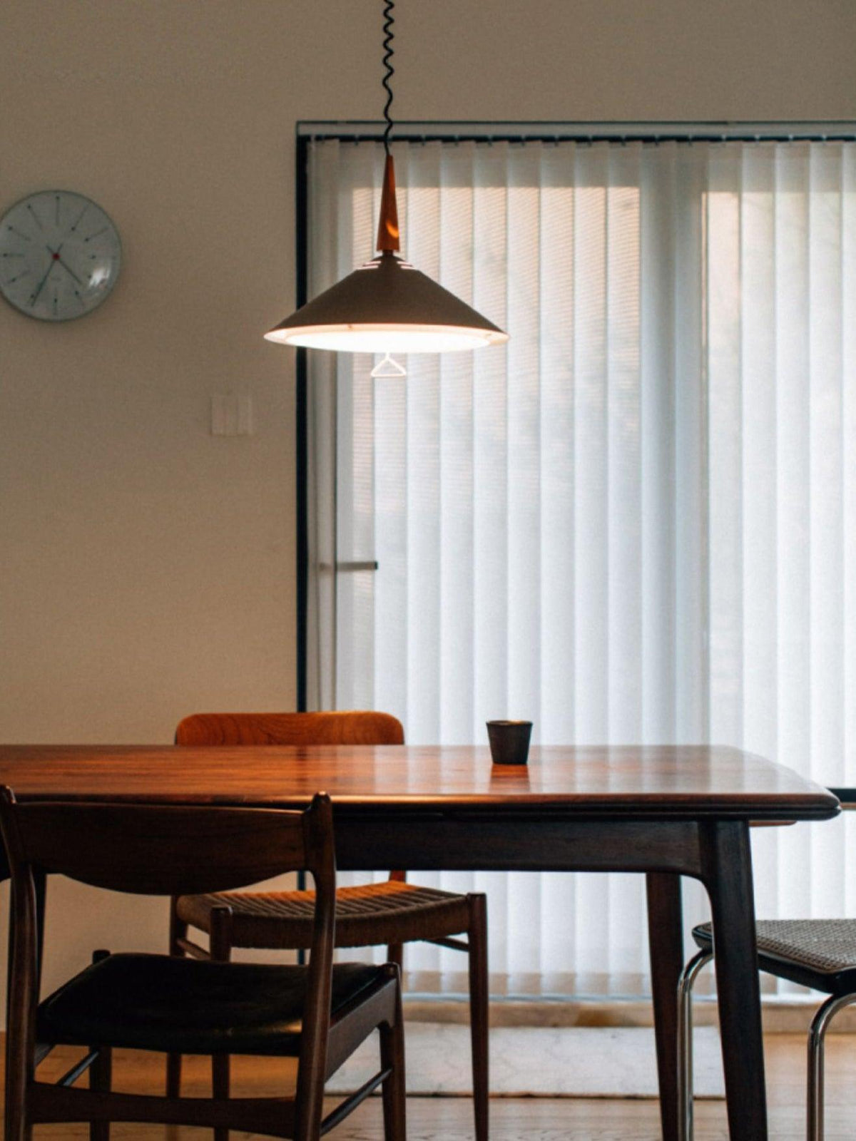 Jolvin moderne minimalistisk retro-pendellampe