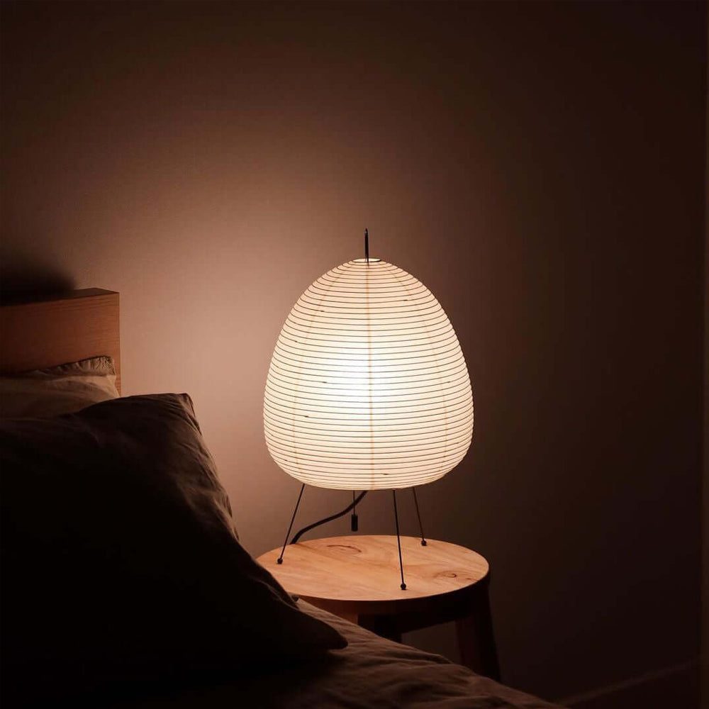 Candeeiro de mesa Tranquilux em papel de inspiração japonesa