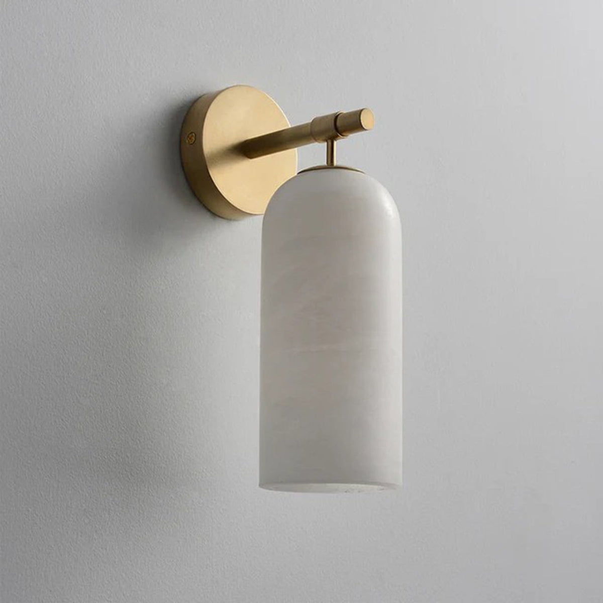 Albelaine pelarformad vägglampa i alabaster