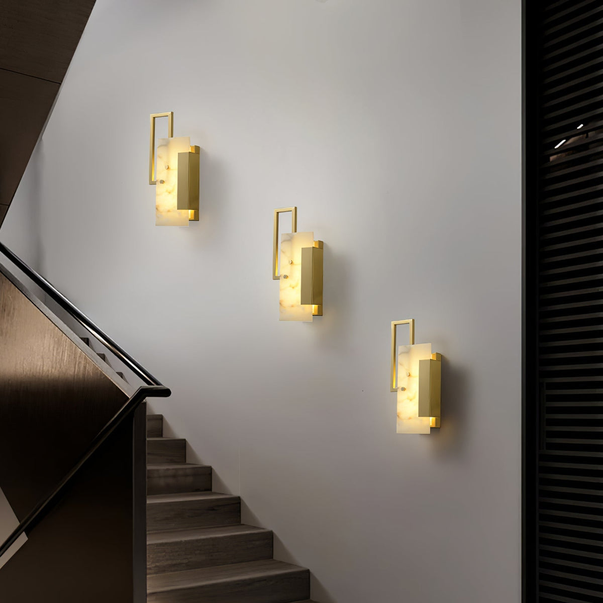 Albinelle vägglampa i alabaster