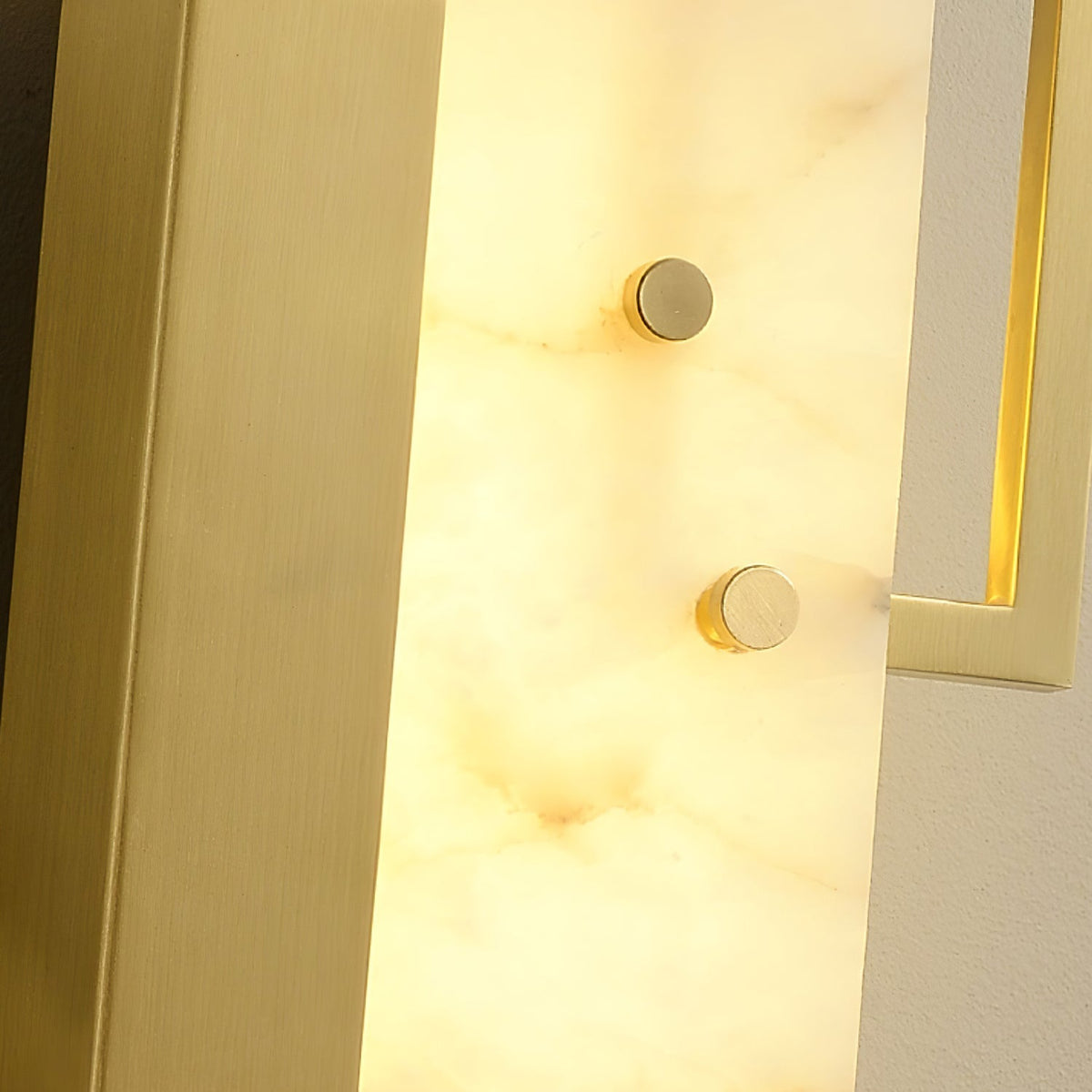 Albinelle vägglampa i alabaster