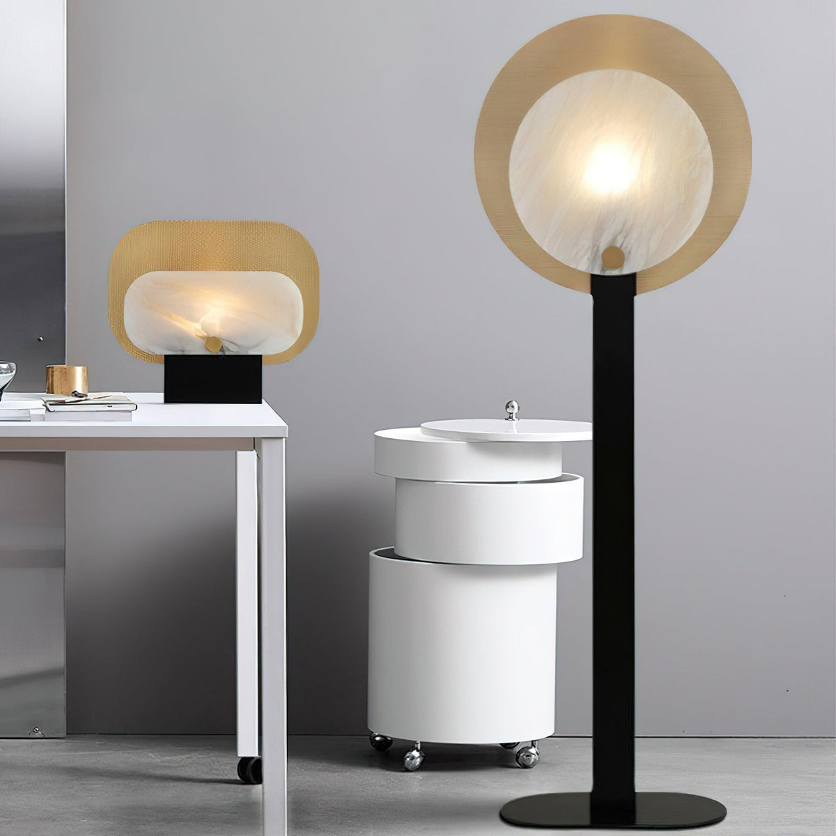Altai-gulvlampe