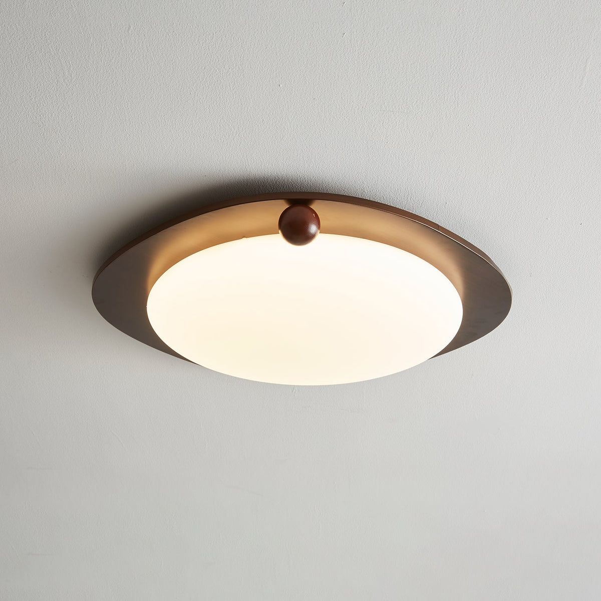 Saglen Eksklusiv nordisk kunstnerisk loftslampe