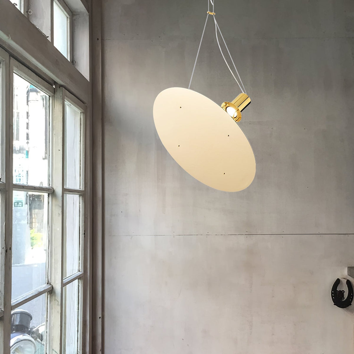 Brio minimalistisk pendellampe i stål