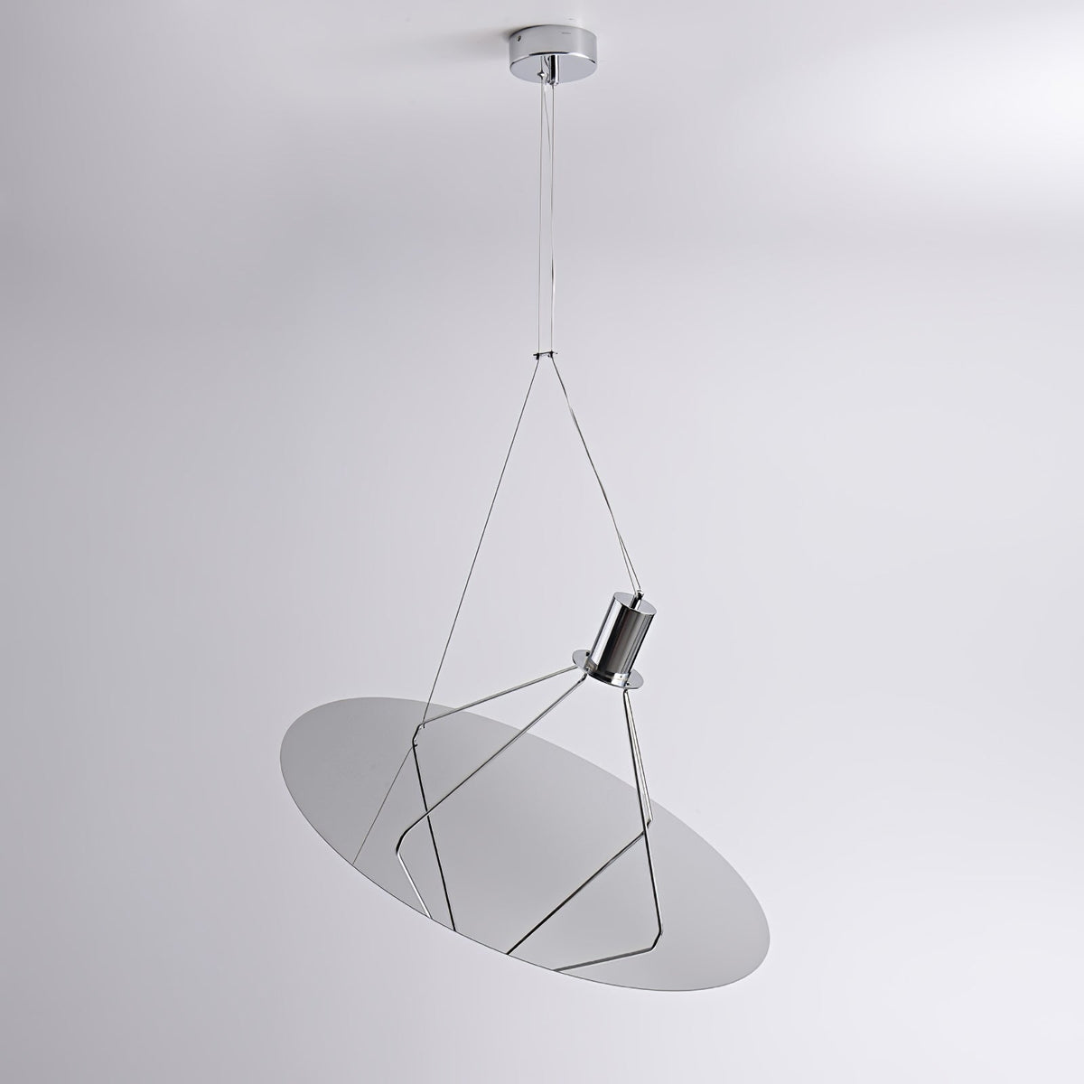 Brio minimalistisk pendellampe i stål