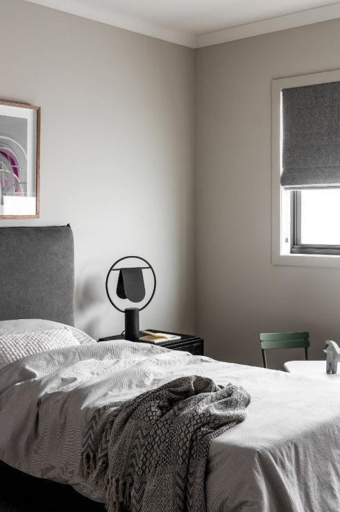 Abigail moderne bordlampe