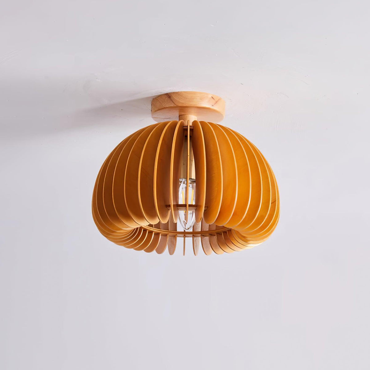 Græskarformet loftslampe med baldakin og skærm i lindetræ, naturlig