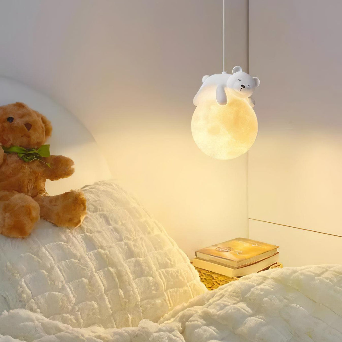 Velisise pendellampa med björnmåne för barnrum