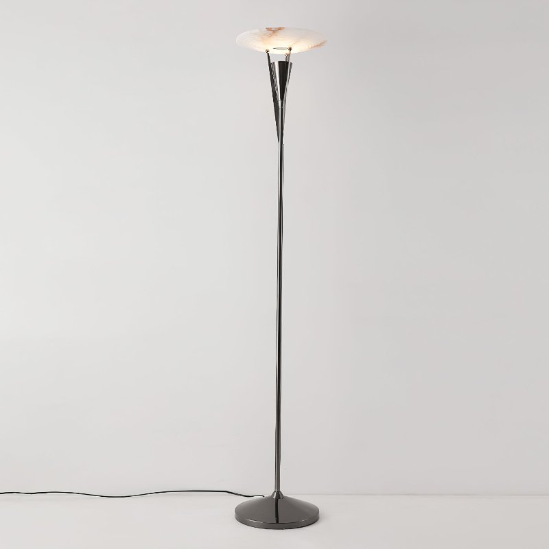Veloros konformad golvlampa i alabaster