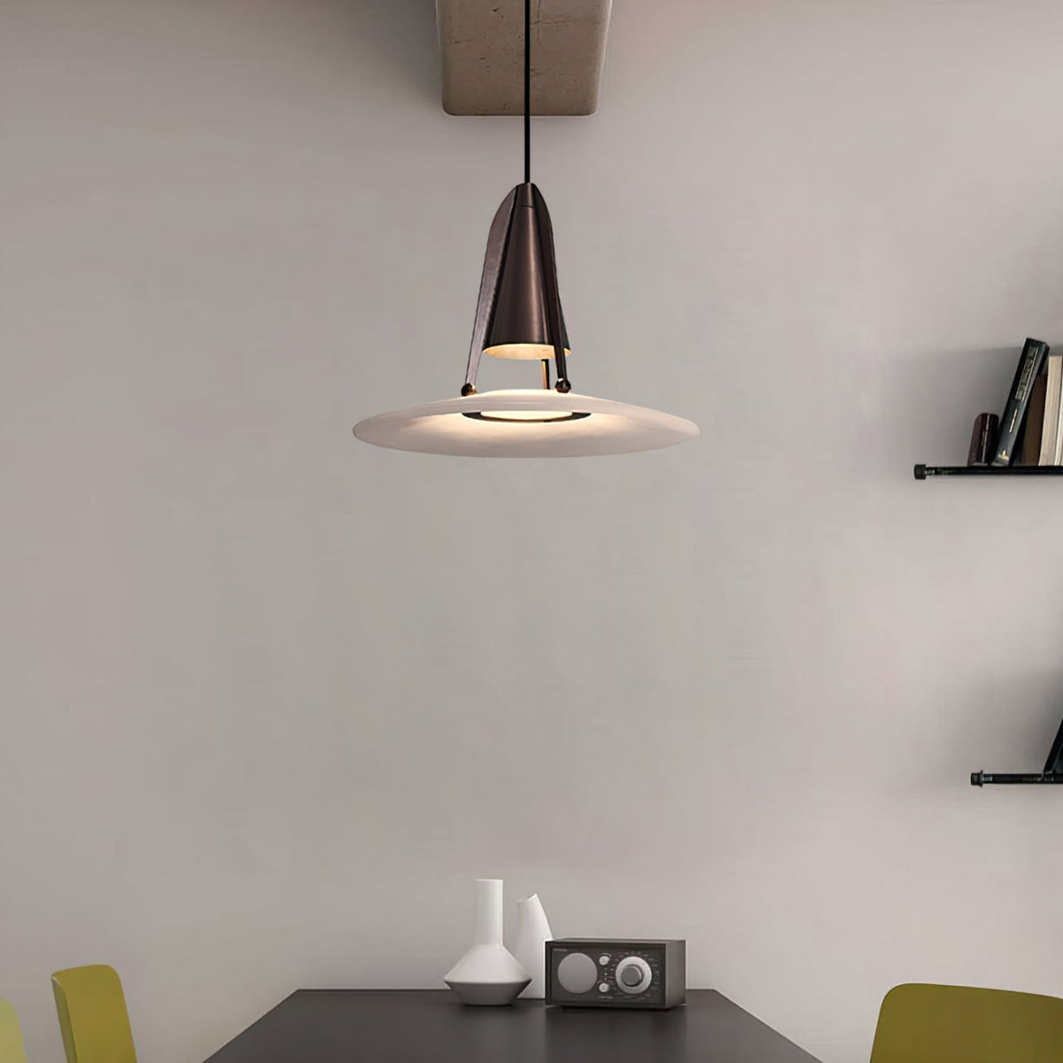 Halen pendellampa i alabaster Fusion