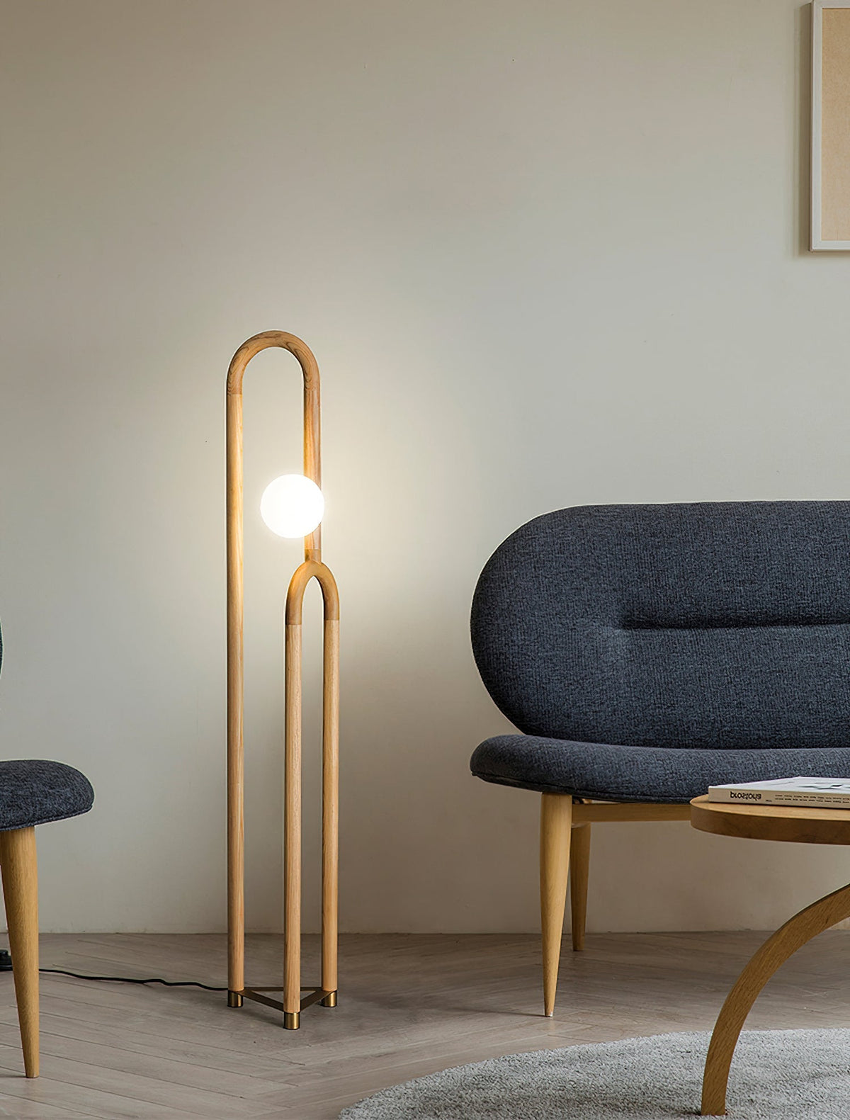 Veraear golvlampa i art déco-stil