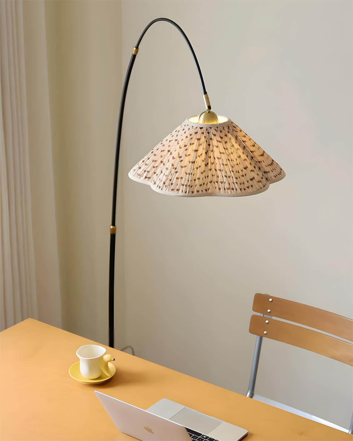 Velarira-gulvlampe