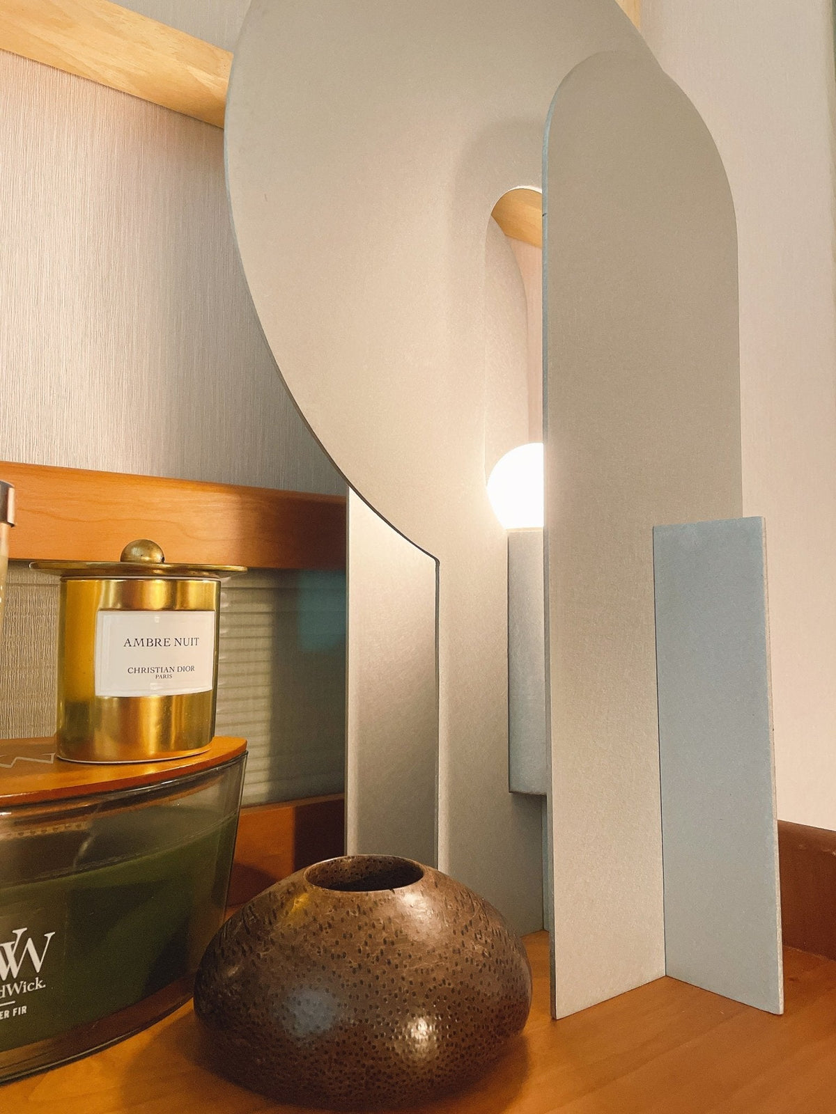 Solvique Arch-bordlampe i marmor
