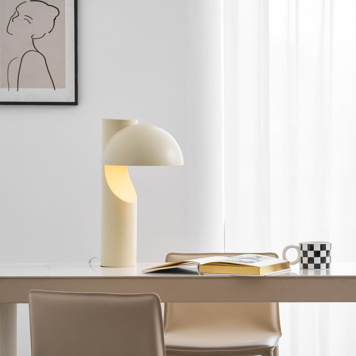 Candeeiro de mesa minimalista Belviora