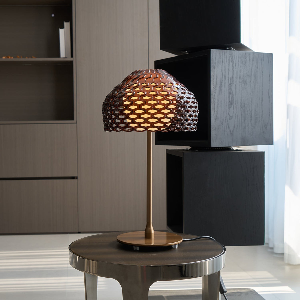 Vintace industriell bordslampa i plast