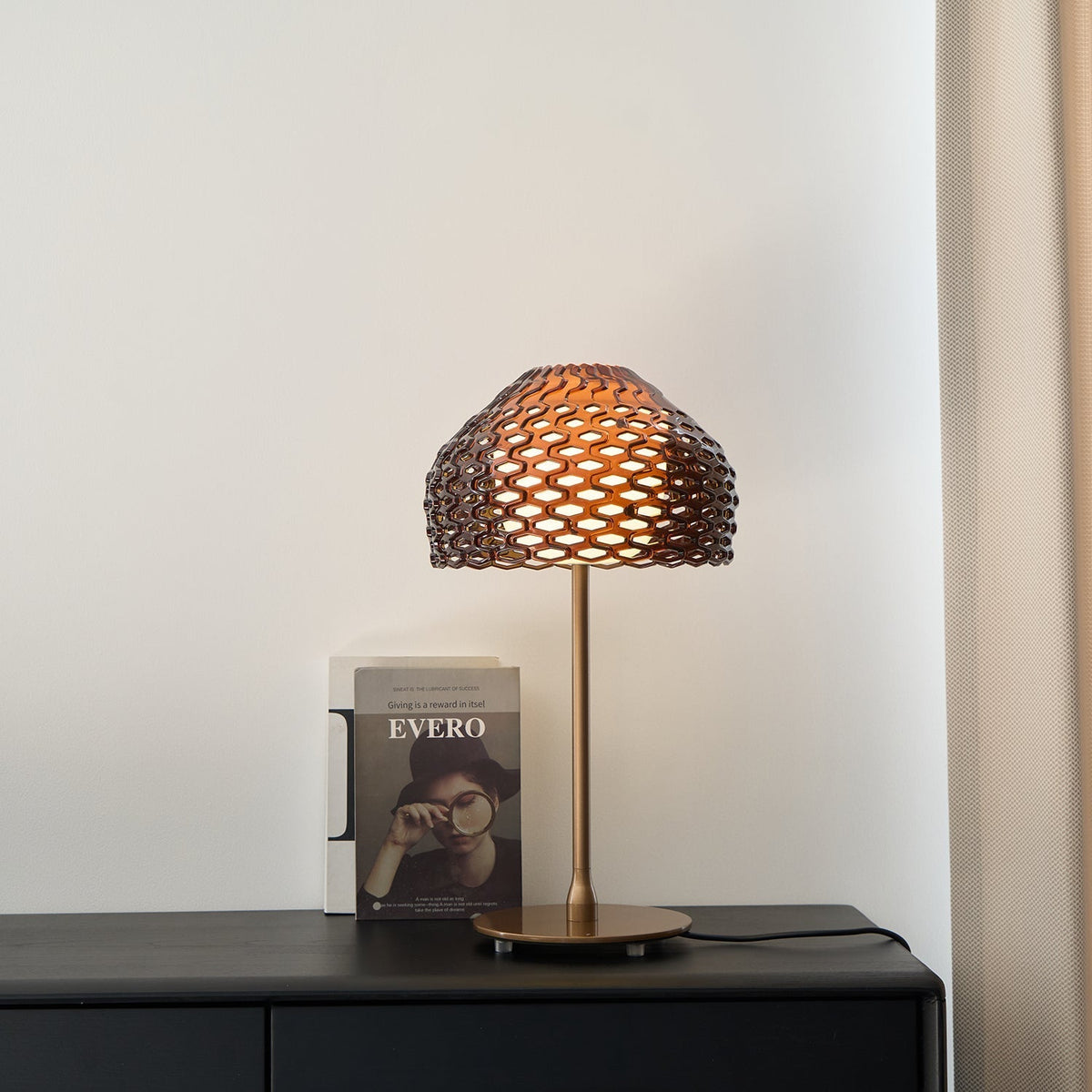 Vintace industriell bordslampa i plast