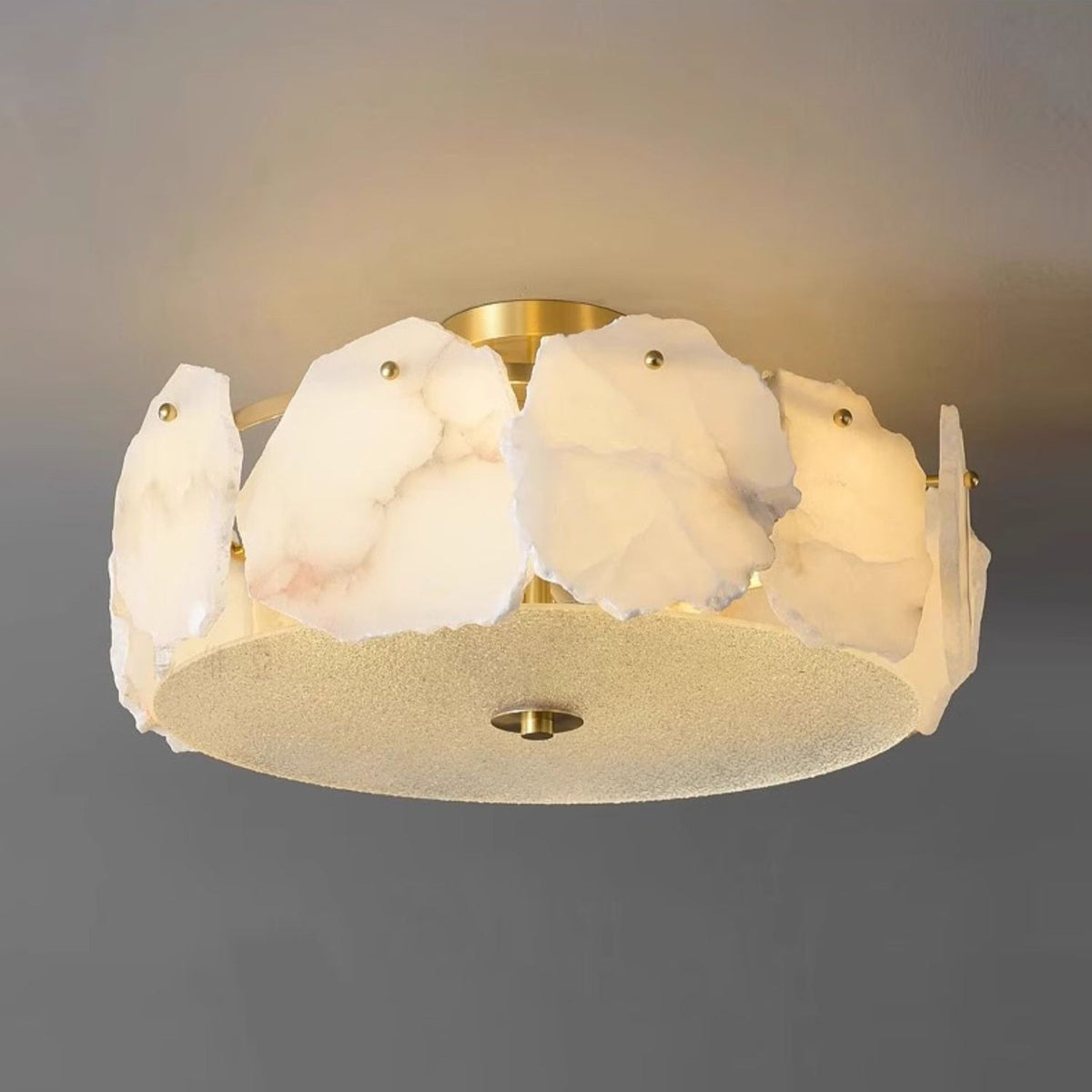 Elay sofistikerad platt skivformad taklampa i alabasterglas