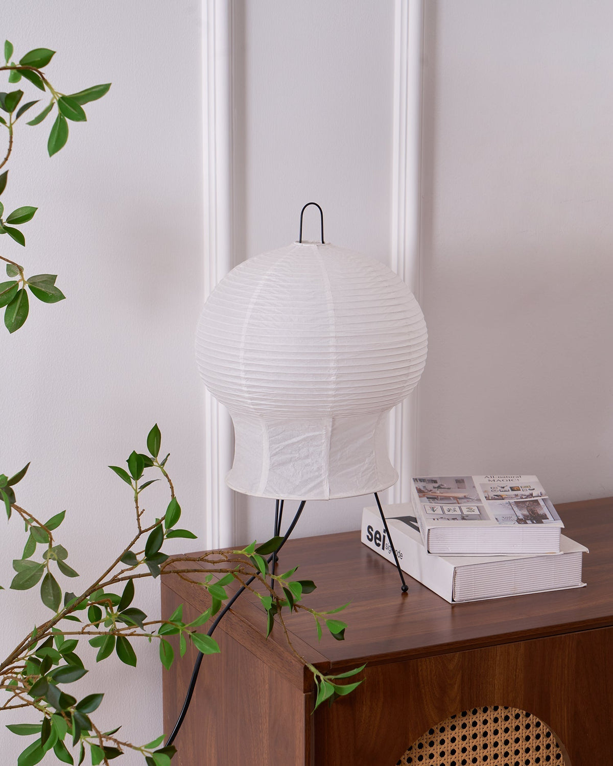 Selanaya Table Lamp