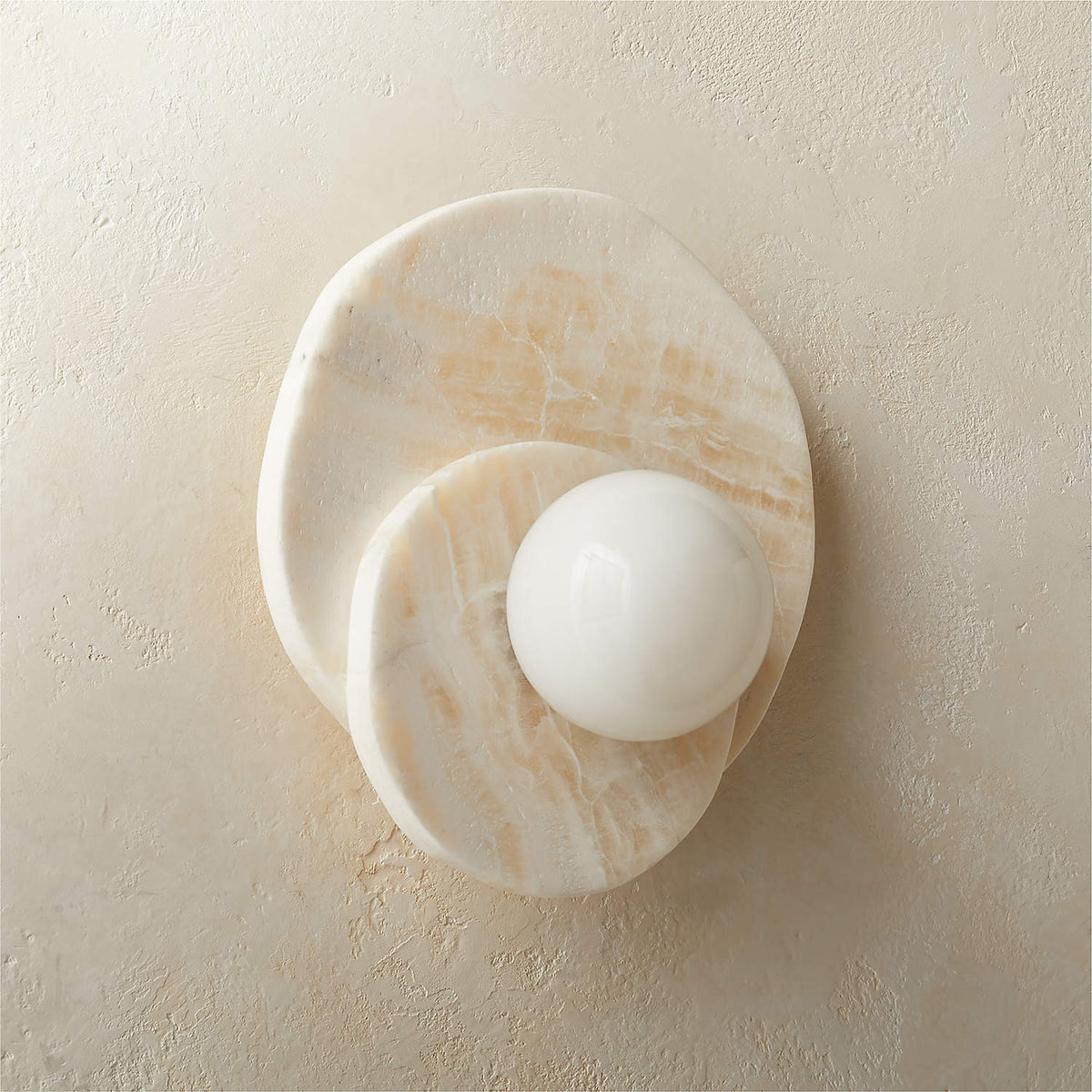 Alorarae organisk vägglampa i alabaster