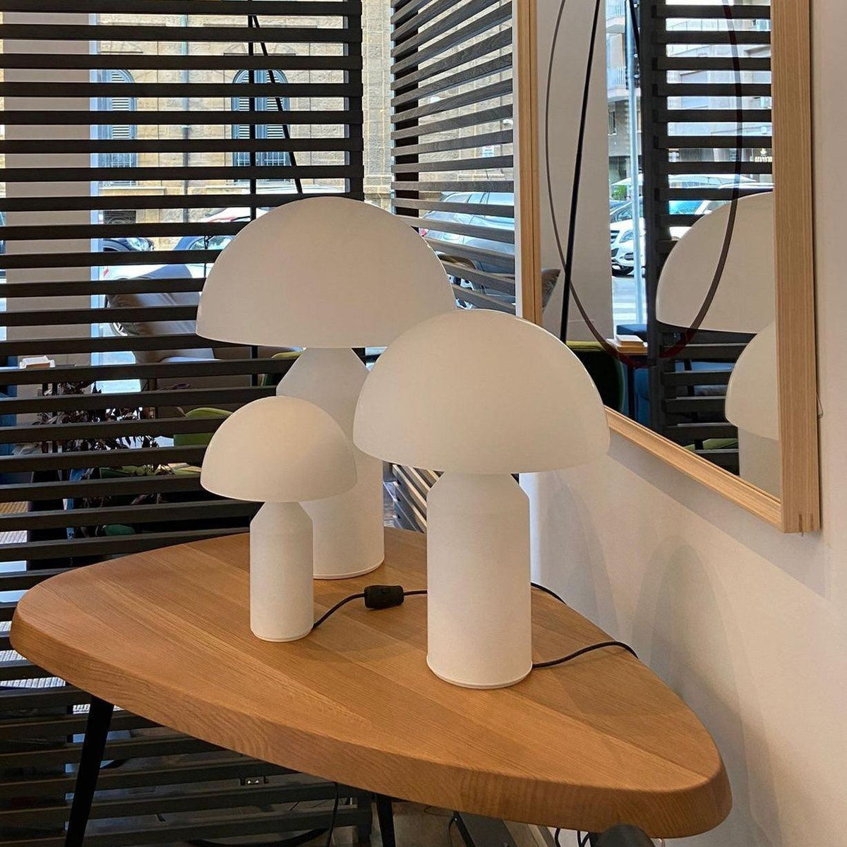 Candeeiro de mesa artístico em vidro Hesrin