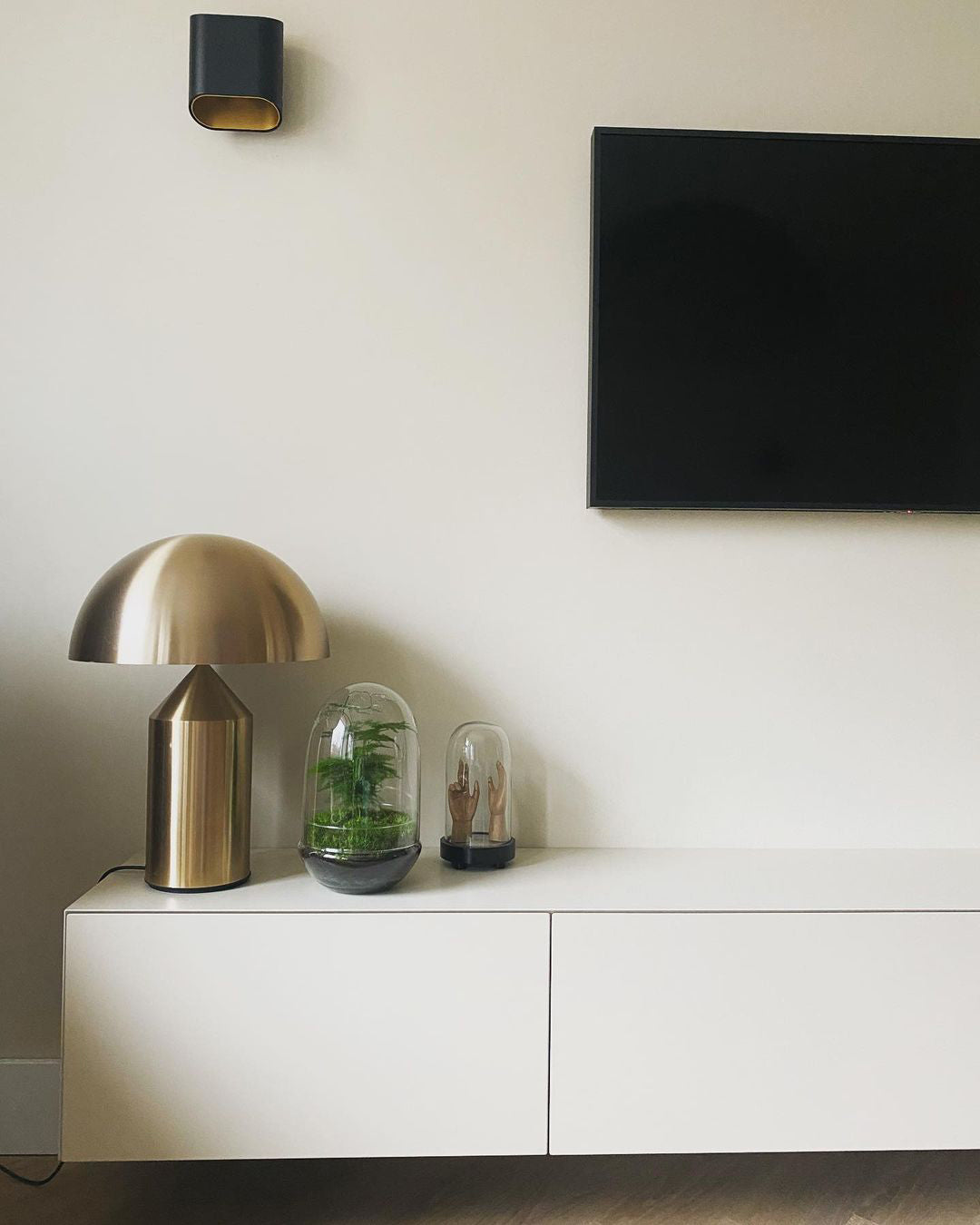Selisina industriell minimalistisk bordslampa