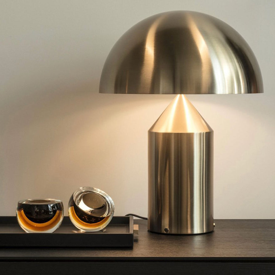 Selisina industriell minimalistisk bordslampa