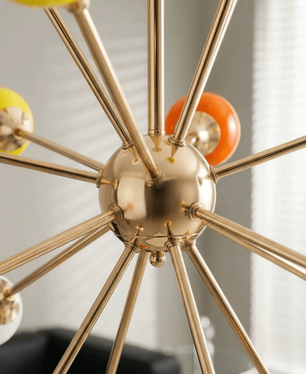 Atomisk Sputnik-lysekrone
