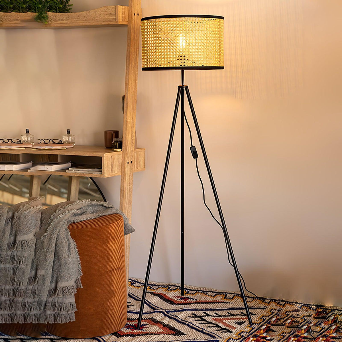 Trio vintage-gulvlampe i bambus