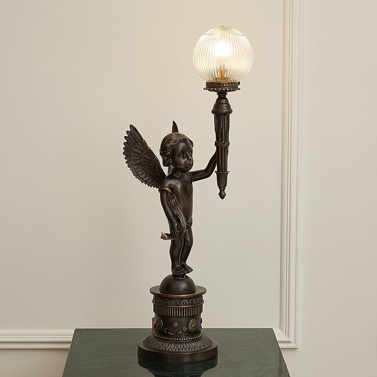 Norelora-bordlampe