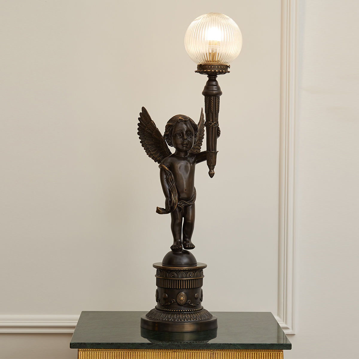 Norelora-bordlampe