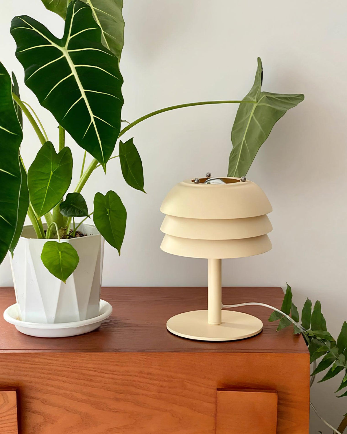 Soraaya Table Lamp
