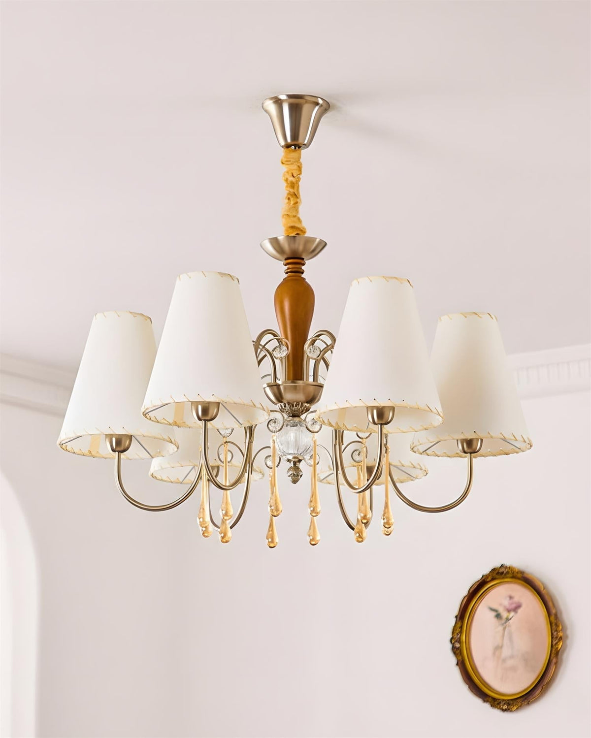 Lioroira Chandelier