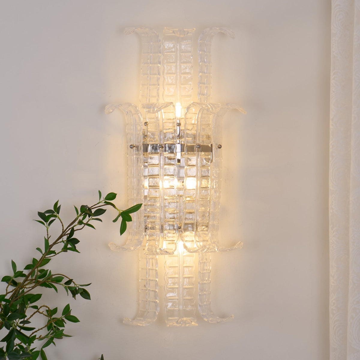 Celearia vägglampa med klar panel i geometriskt Murano-glas