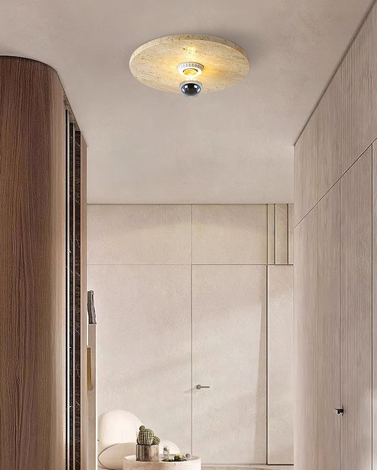 Norarora-loftslampe i travertin