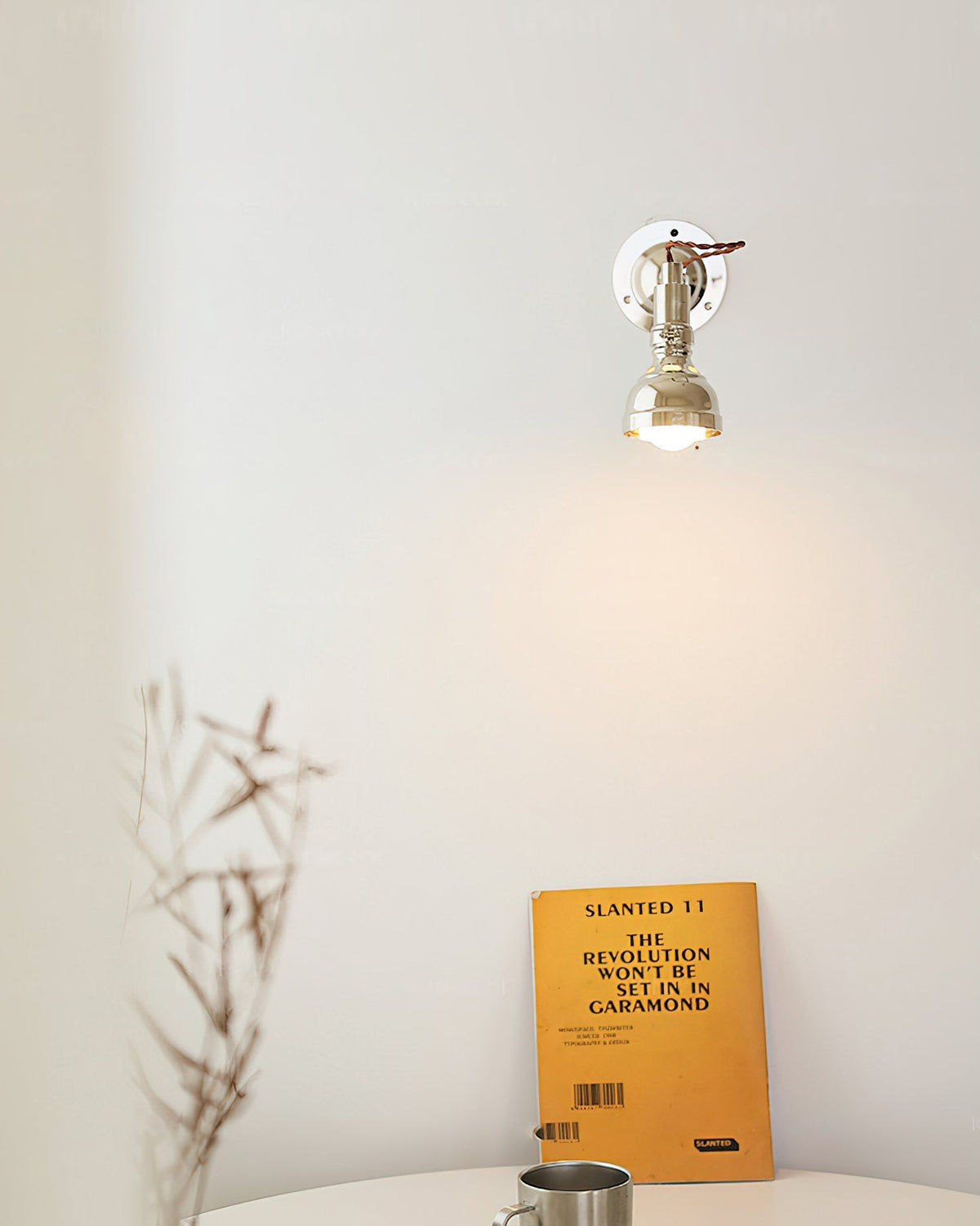 Ciruise vägglampa med svängarm