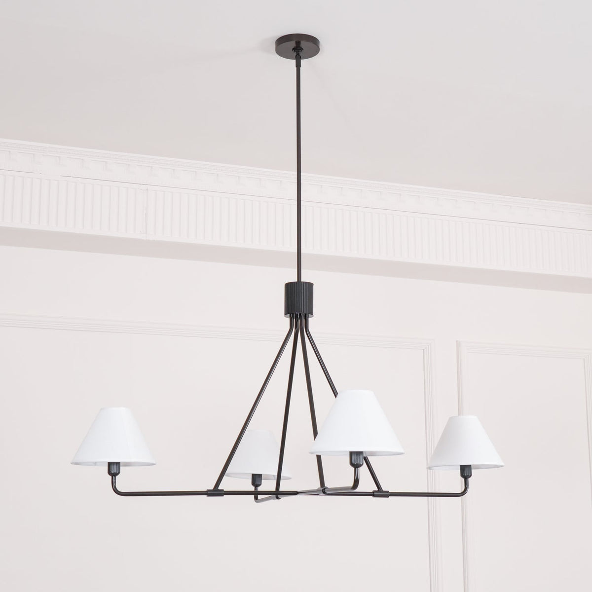 Candelabro de vaso com cúpula cónica, minimalista