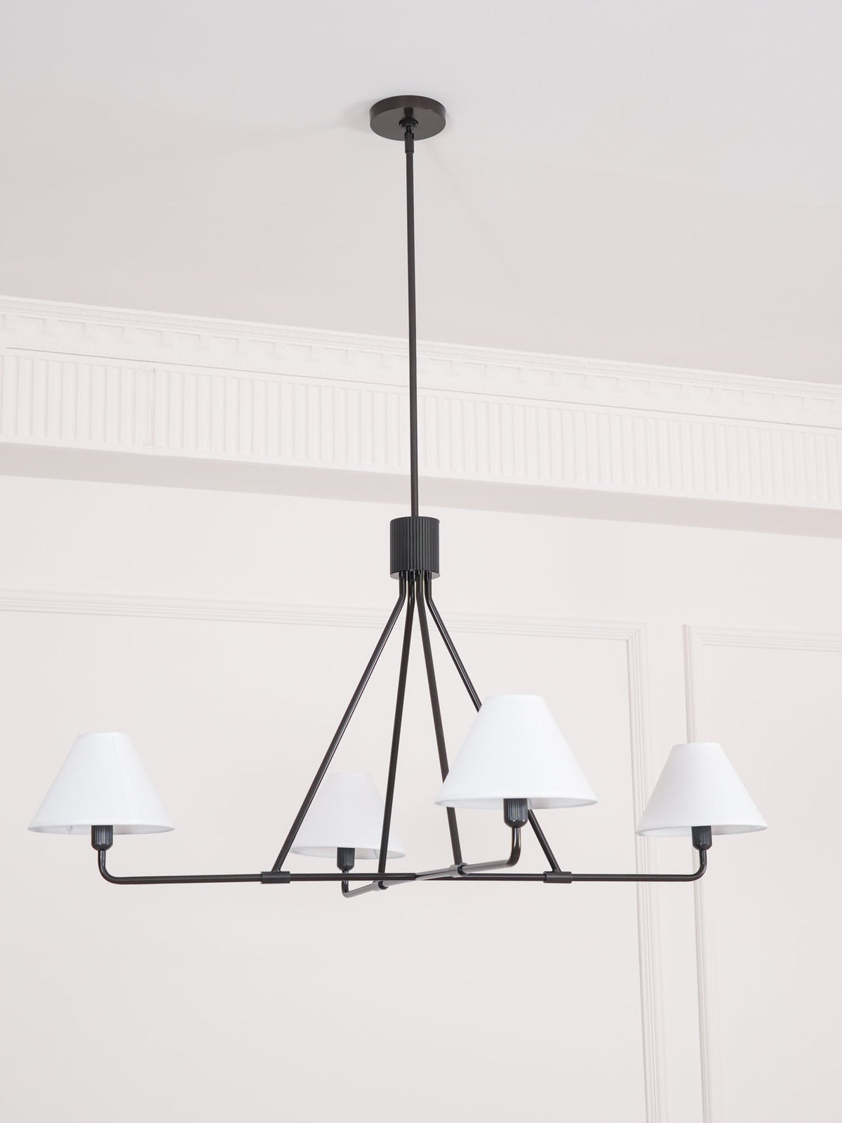 Candelabro de vaso com cúpula cónica, minimalista