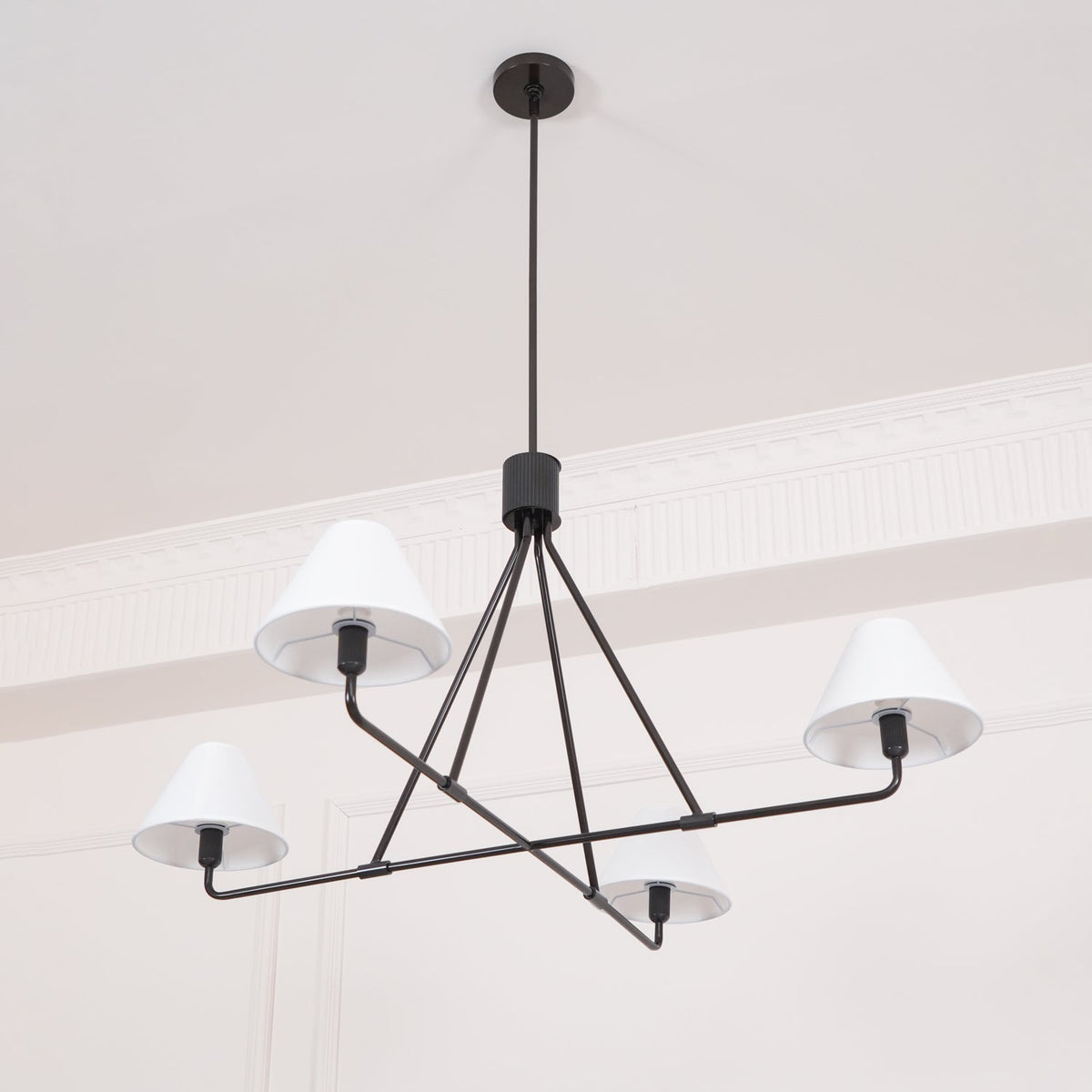 Candelabro de vaso com cúpula cónica, minimalista