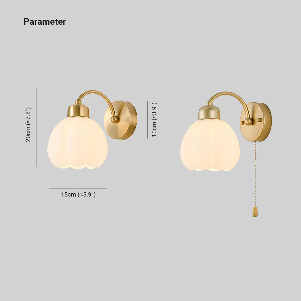 Valentina nordisk blommig vägglampa av glas och metall, guld/elfenben