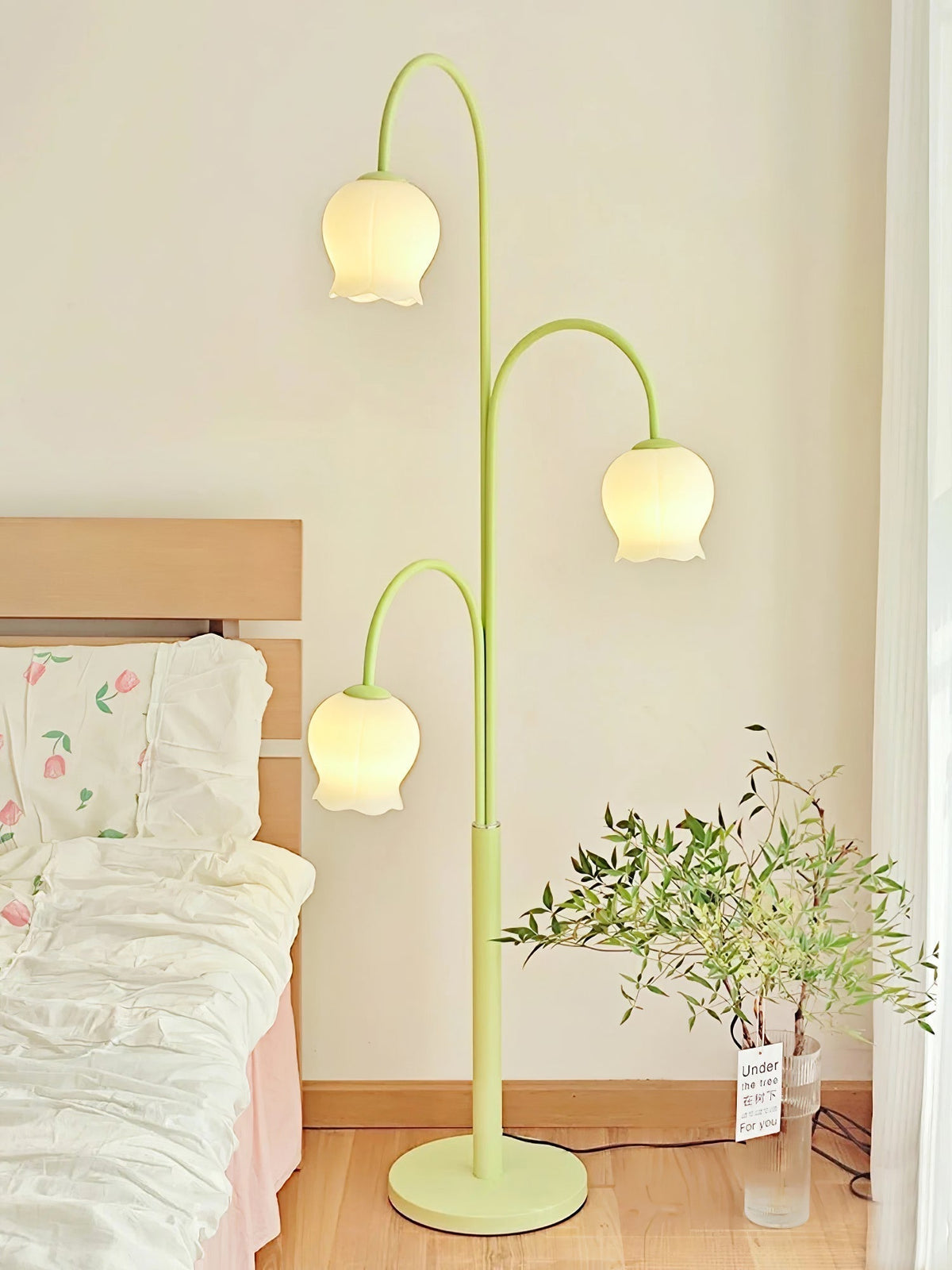 Lilic Orchid-gulvlampe