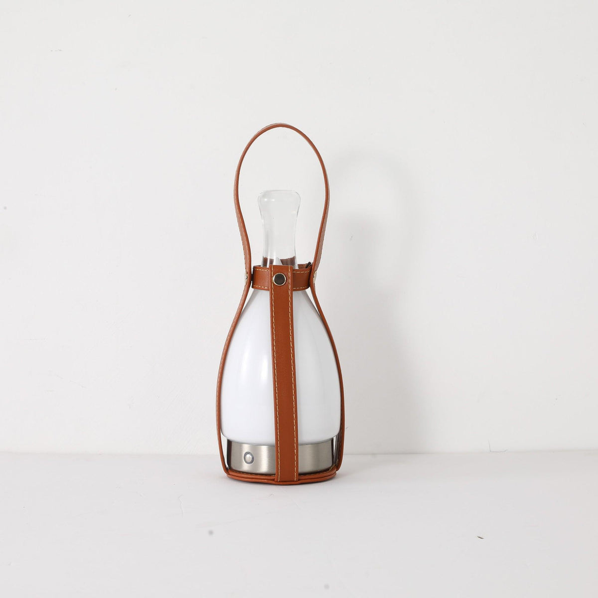 Ales vintagebordslampa i läder