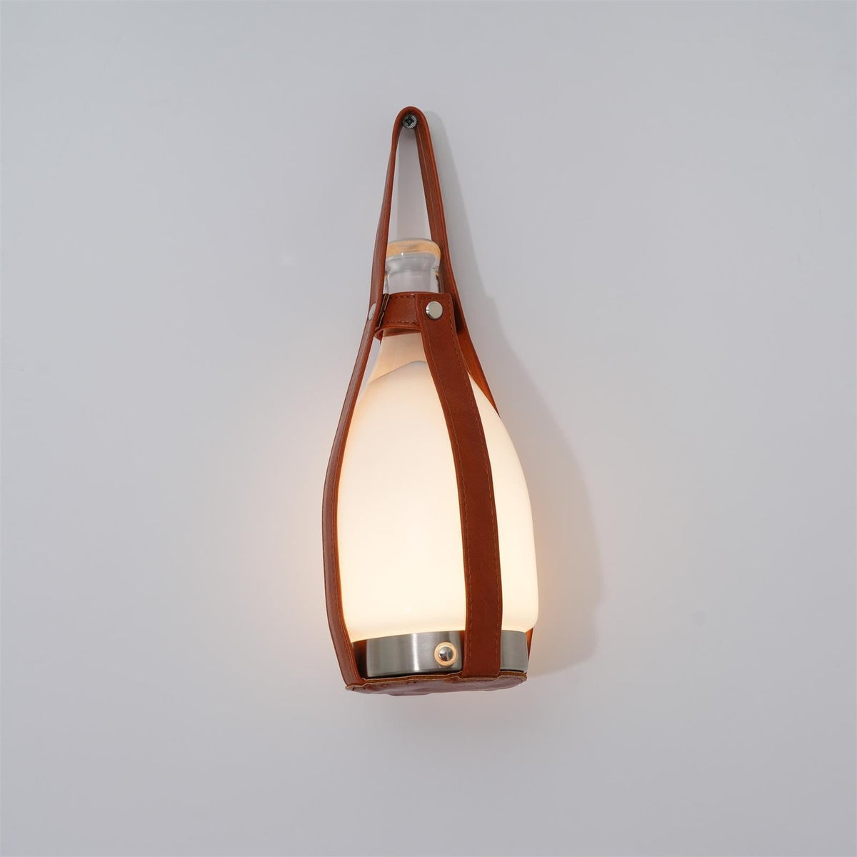 Ales vintagebordslampa i läder