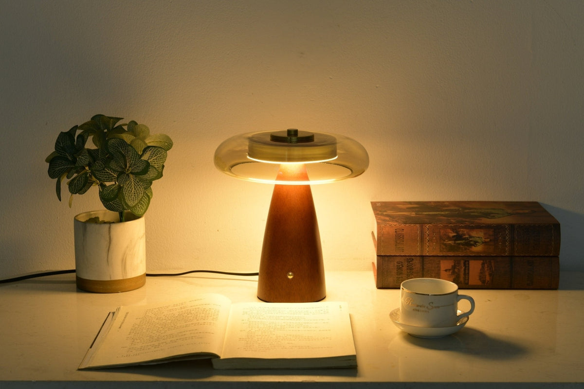 Mushroom retrobordslampa i glas