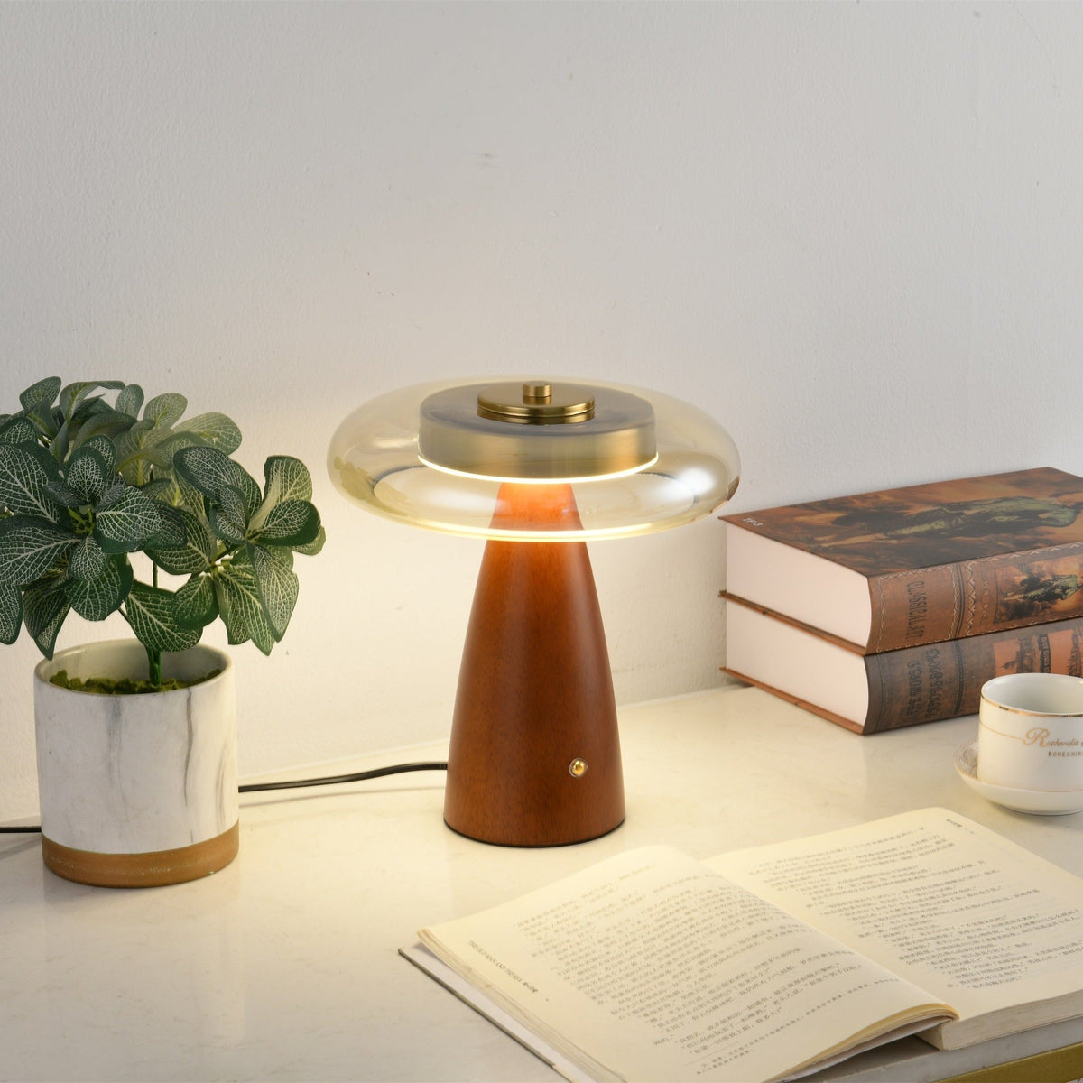 Mushroom retrobordslampa i glas