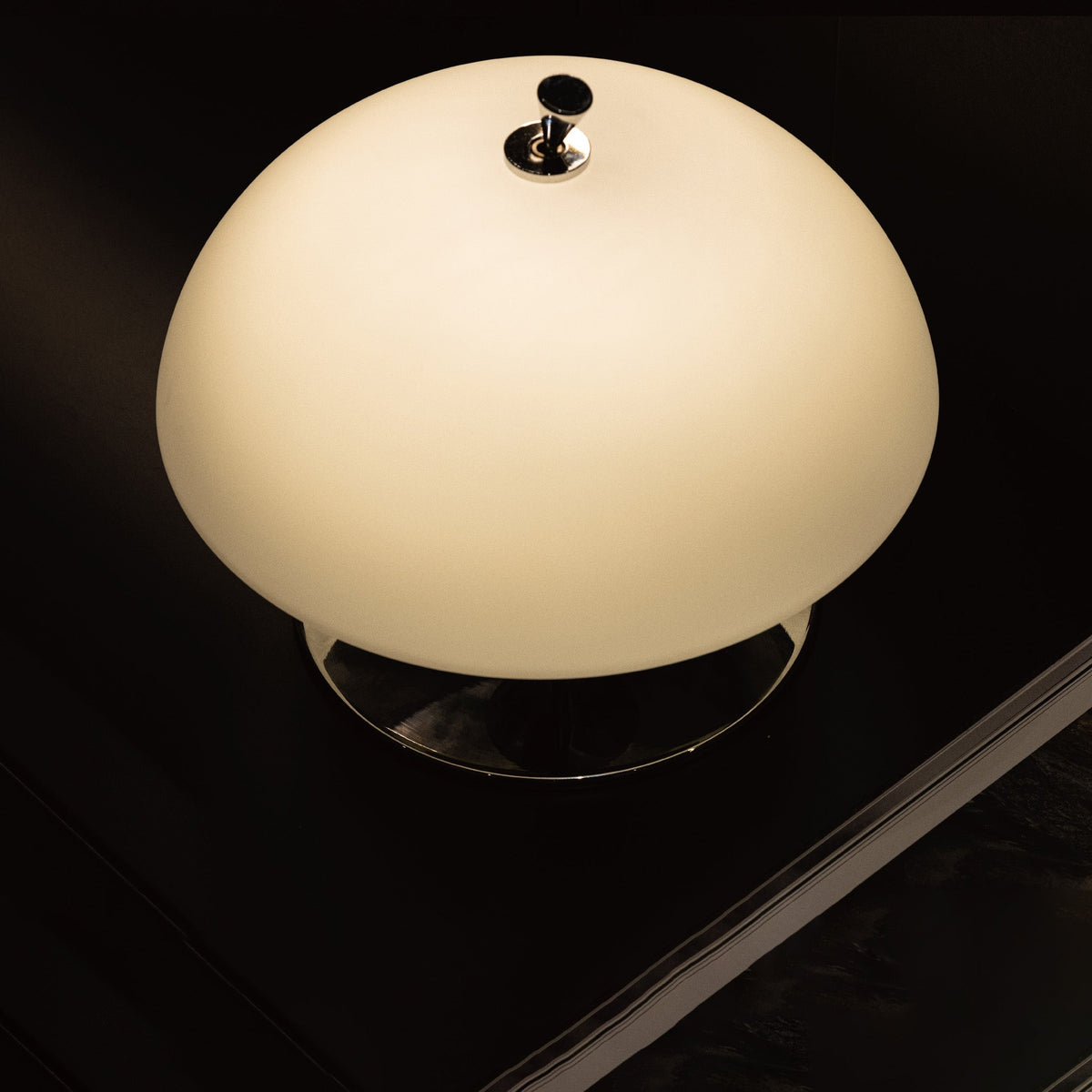 Auret bordslampa (inbyggt batteri)