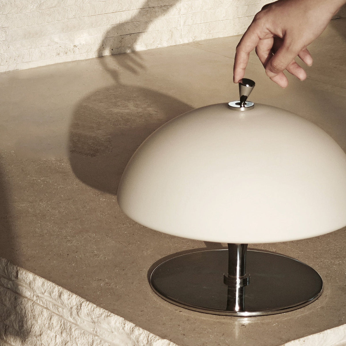 Auret bordslampa (inbyggt batteri)